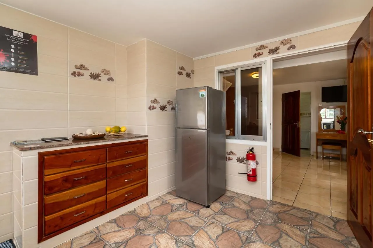Janes' Serenity Guesthouse Anse a La Mouche 3*,  Seychelles
