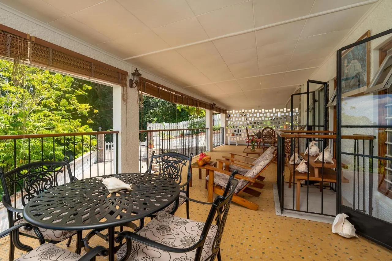 Janes' Serenity Guesthouse Anse a La Mouche Seychelles