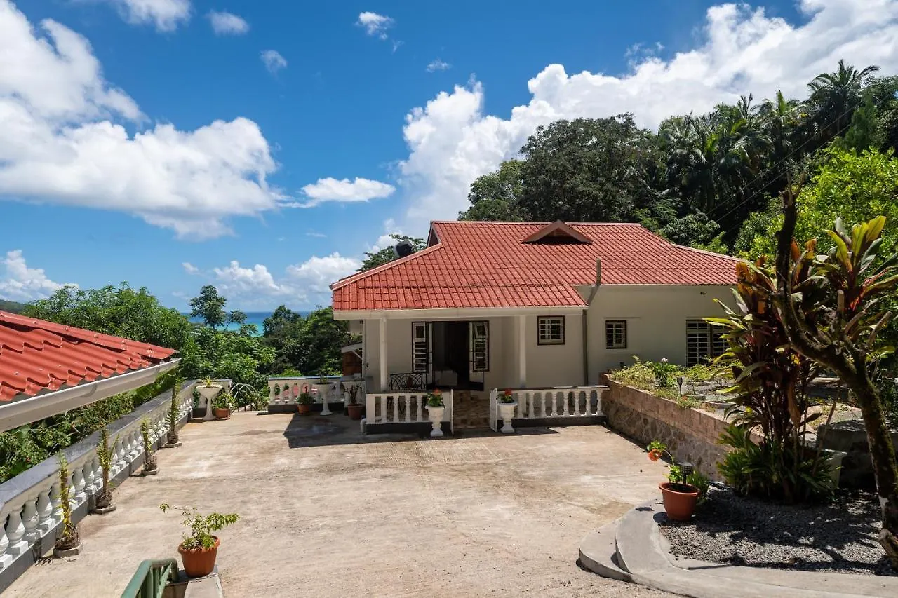 Janes' Serenity Guesthouse Anse a La Mouche 3*,
