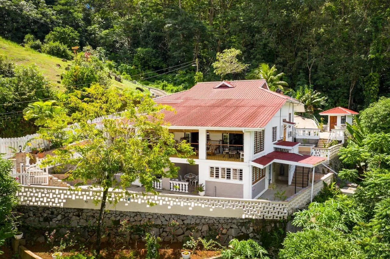 Janes' Serenity Guesthouse Anse a La Mouche Penzion