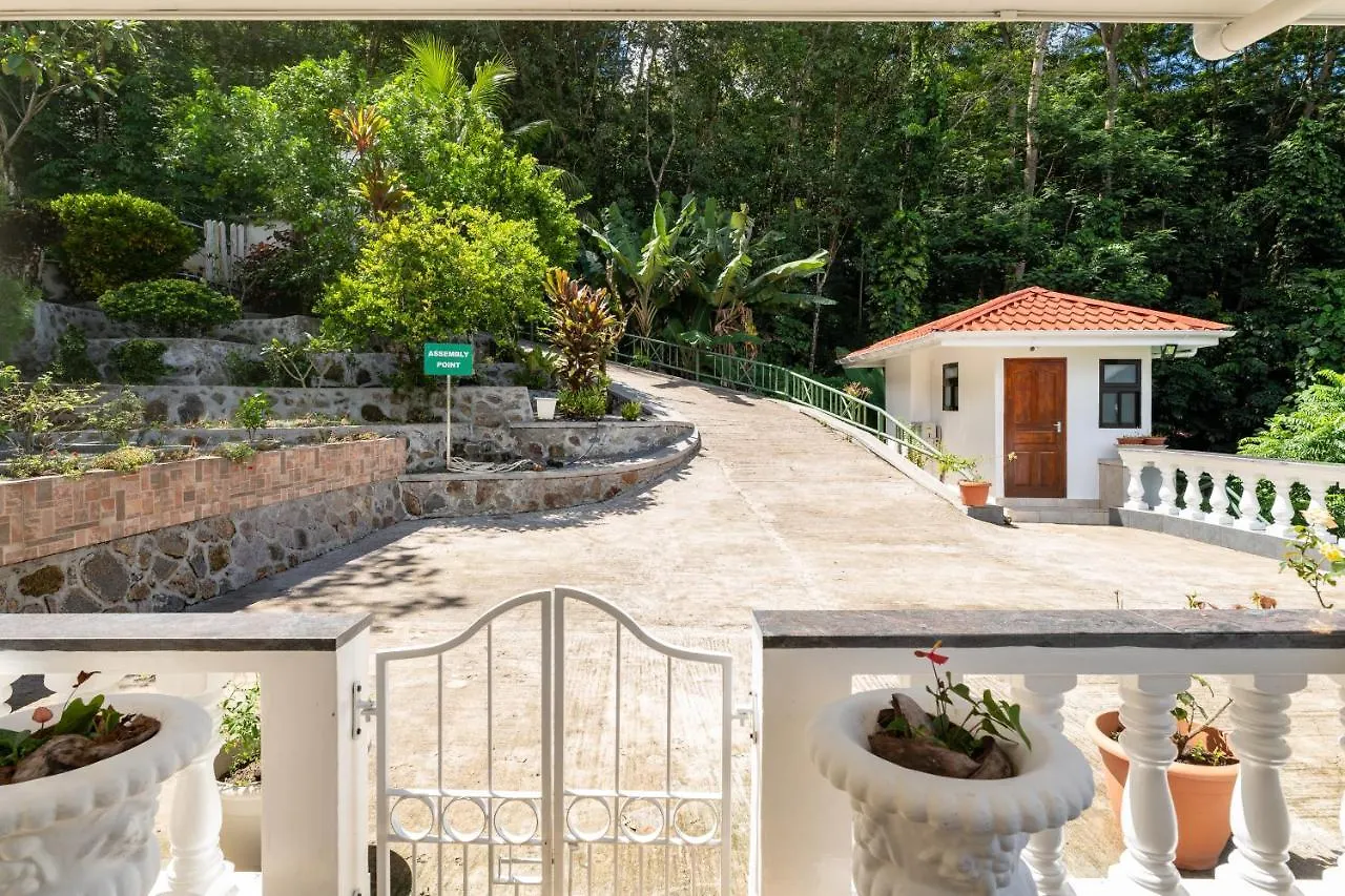 Penzion Janes' Serenity Guesthouse Anse a La Mouche